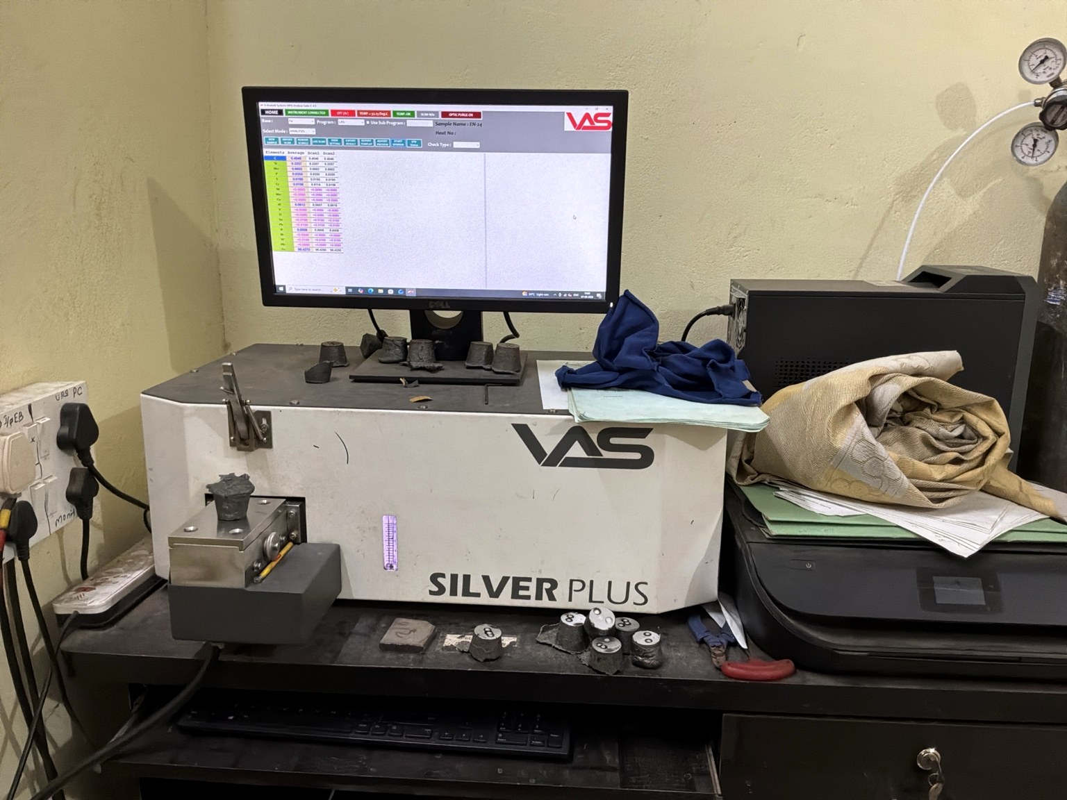 VAS Silver Plus optical emission spectrometer used at Nittand Casting Works for melt chemistry verification